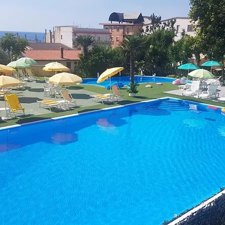 Hotel Silica