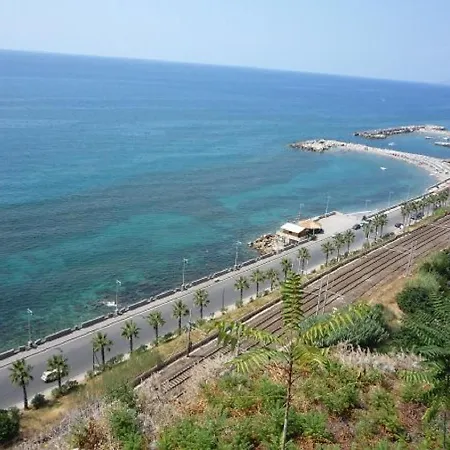 Silica Hotel 3*